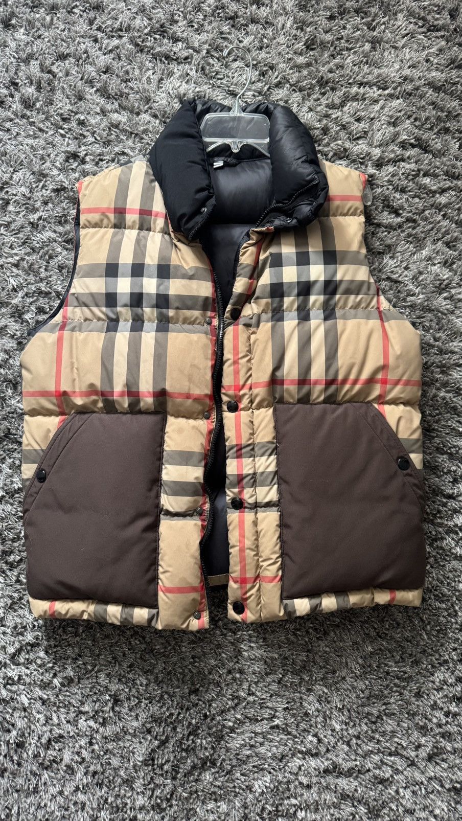 Burberry BURBERRY KENWICK CHECKED DOWN VEST Size US M / EU 48-50 / 2 - 1 Thumbnail