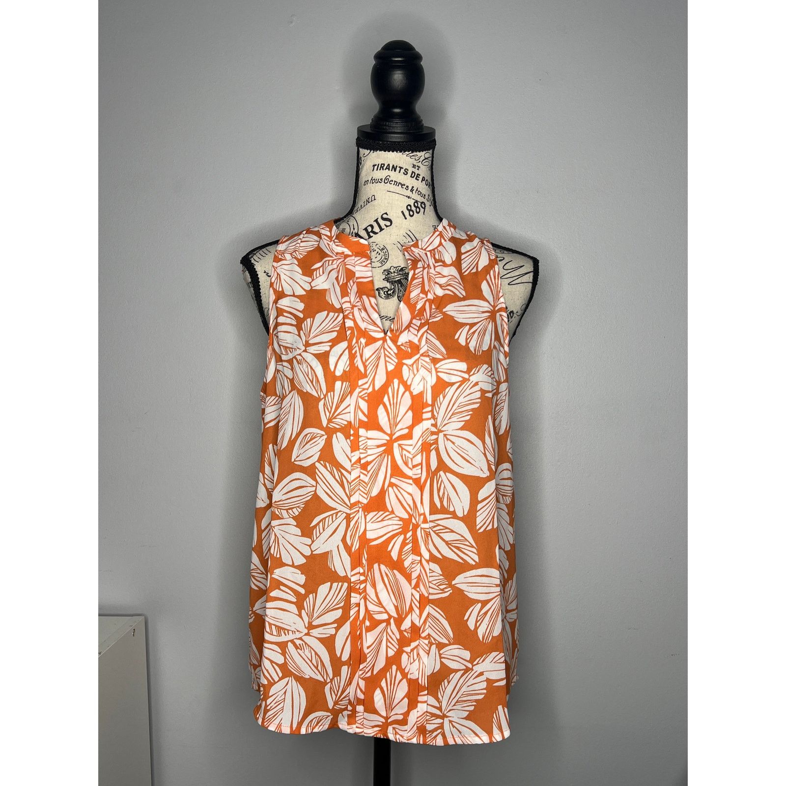 Other Breyson Pleat Detail Split Neck Blouse - Stitch Fix Top Size M / US 6-8 / IT 42-44 - 18 Thumbnail