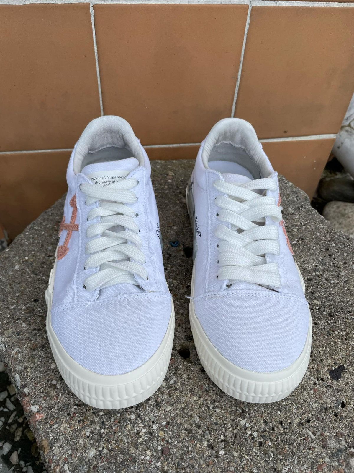 Off-White Off-White Vulcanized Sole Sneakers Virgil Abloh Size US 6 / IT 36 - 4 Thumbnail