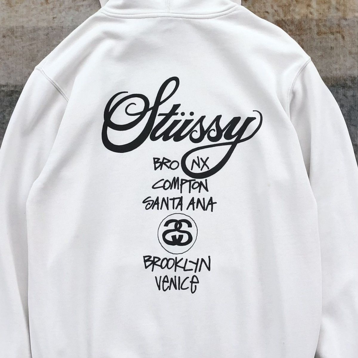 Stussy Vintage Hoodie Stussy World Tour Big Logo Hooded Sweatshirt Size US L / EU 52-54 / 3 - 2 Thumbnail