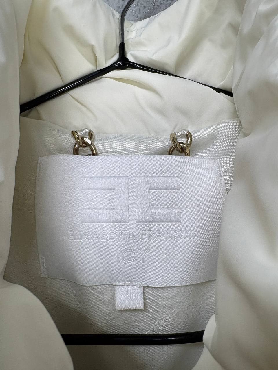 Elisabetta Franchi Elisabetta Franchi womens down jacket size 46 / Small Size S / US 4 / IT 40 - 5 Thumbnail