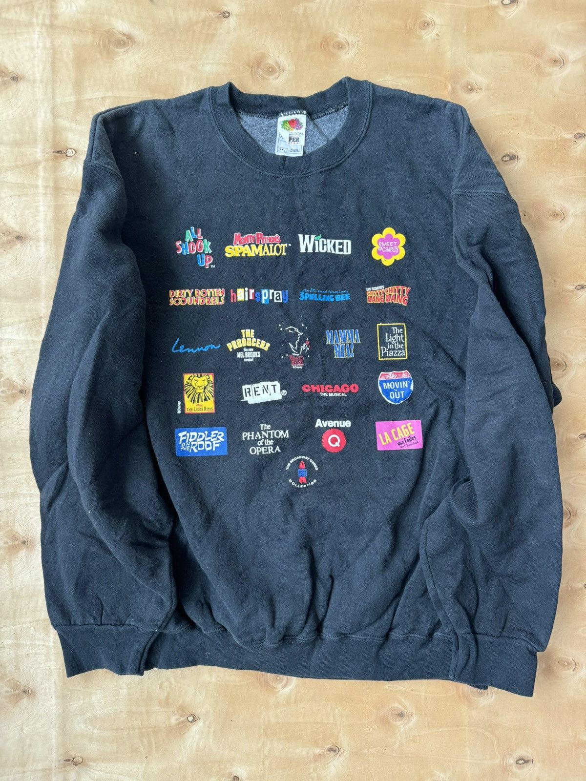 Vintage Vintage BROADWAY CARES COLLECTION SWT01 Size US XXL / EU 58 / 5 - 1 Thumbnail