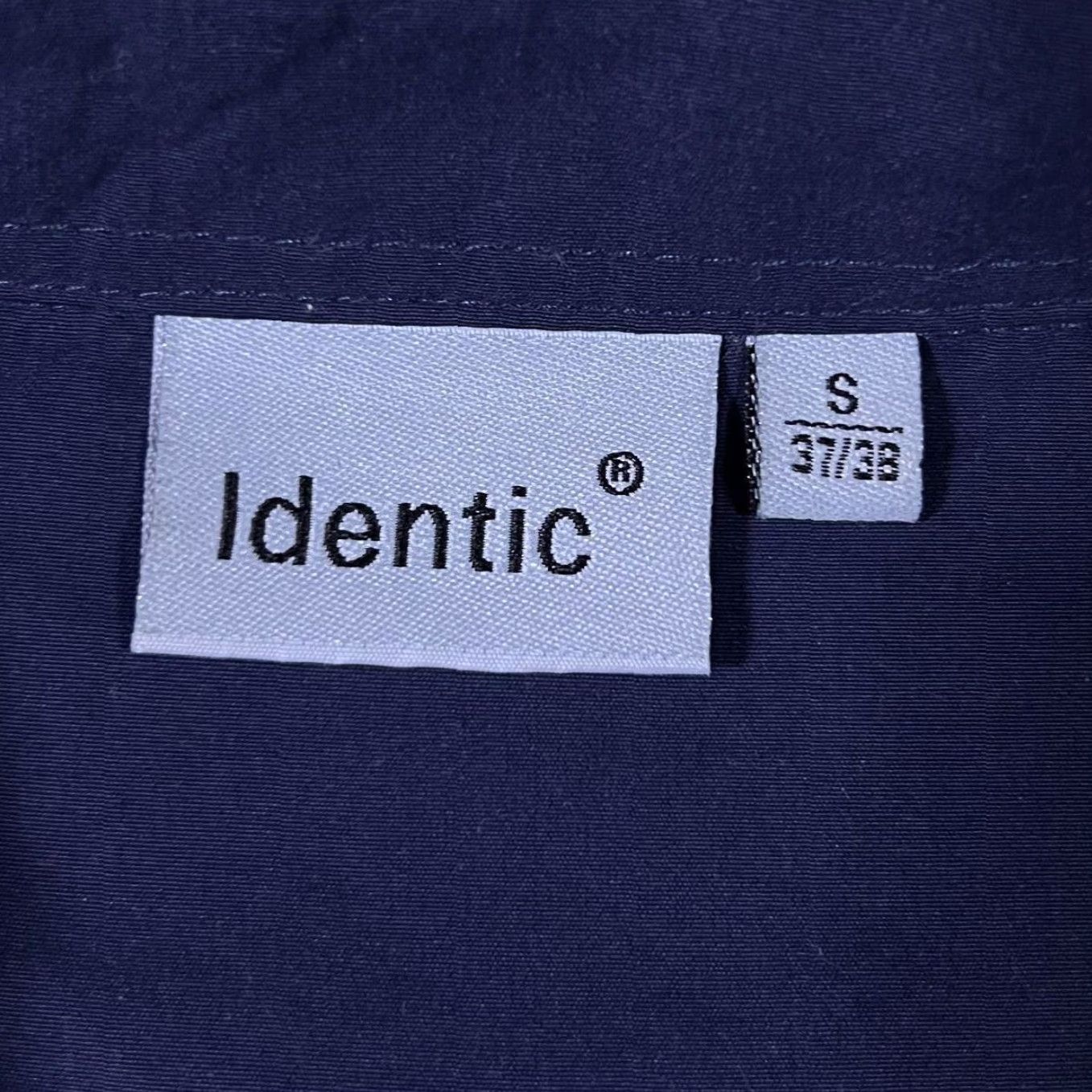 Vintage Identic Kung Fu Master Shirt S Embroidered Y2K Graphic Button-Up White/Red/Navy Mens Small Size US S / EU 44-46 / 1 - 4 Thumbnail