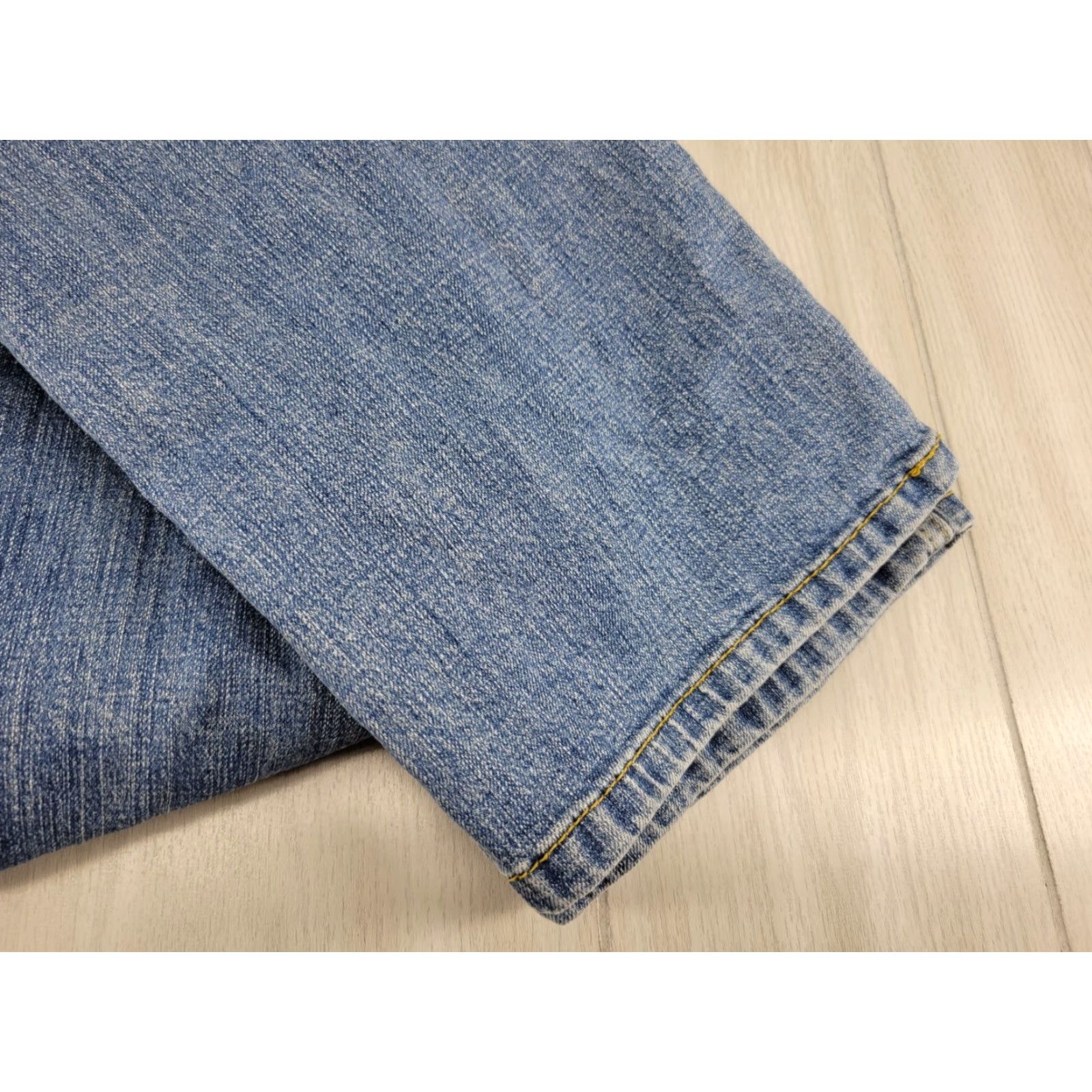 Vintage Levis Signature Jeans Mens 42x30 Blue Denim 5-Pocket Belt Loops Athletic Fit Size US 42 / EU 58 - 7 Thumbnail