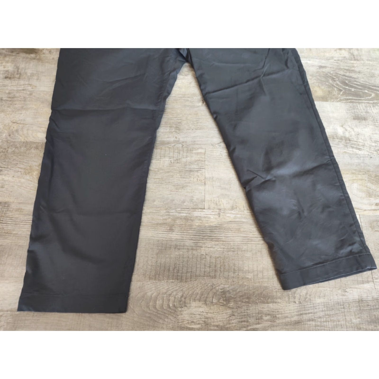 Nike Nike Dri-Fit UV Men's Standard Fit Golf Chino Pants DA4089-070 Gray 40x29 Size US 40 / EU 56 - 2 Thumbnail