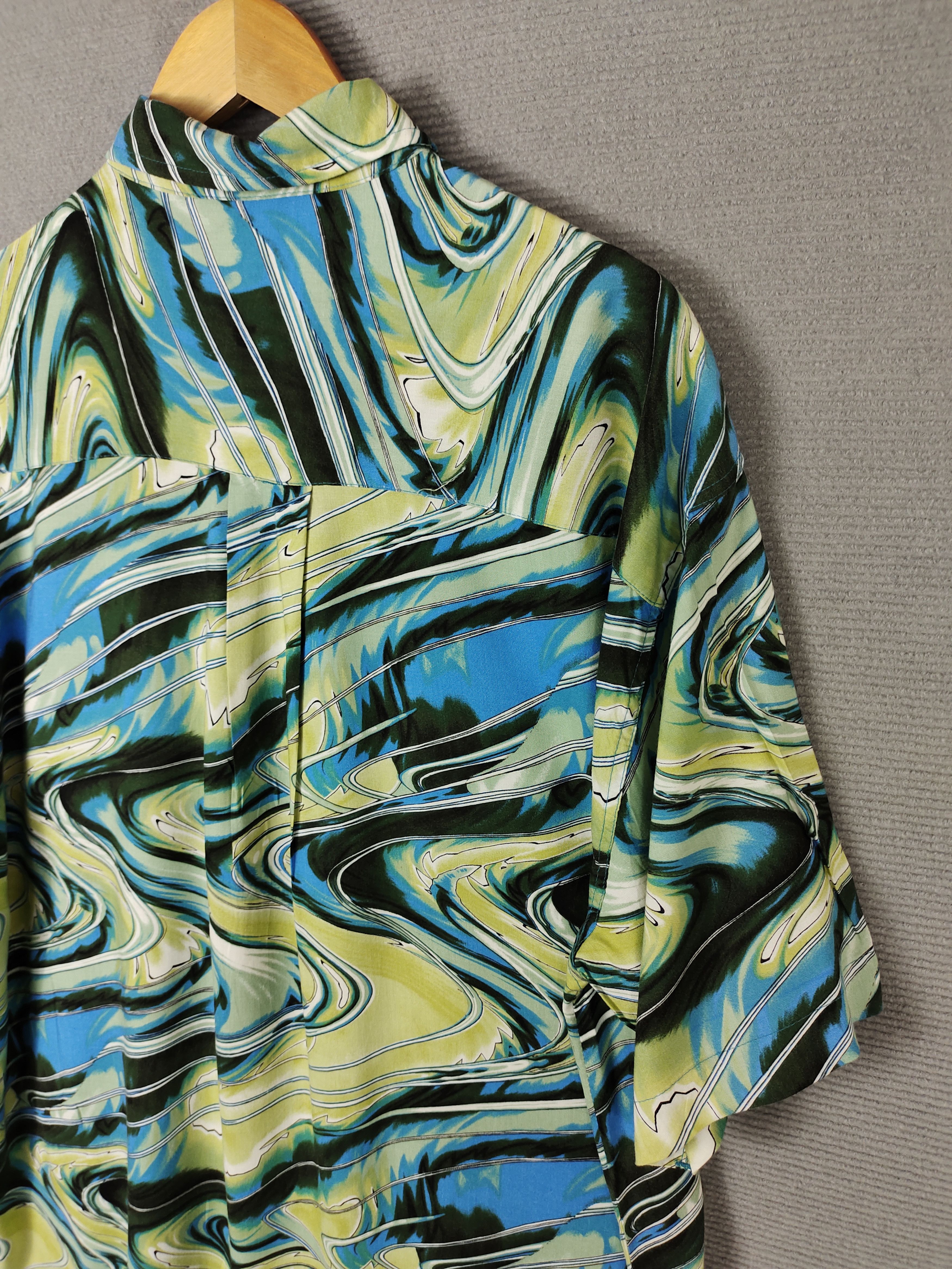 Hysteric Glamour 1990s M.E Sport Abstract Fractal Oversize Hawaiian Shirt Size US L / EU 52-54 / 3 - 10 Thumbnail