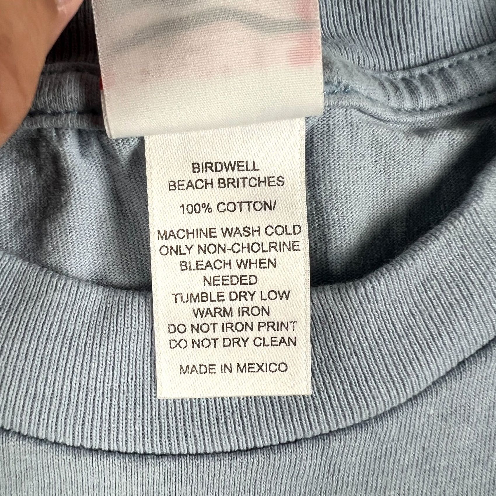Vintage Birdwell Beach Britches Graphic Shirt Mens Blue Short Sleeve Crew Medium Regular T-Shirt Beach All Seasons Breathable Easy Care Mens Size US L / EU 52-54 / 3 - 4 Thumbnail