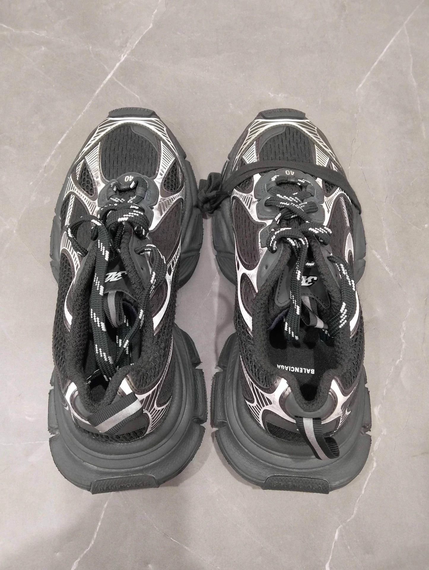 Balenciaga BALENCIAGA 3XL 40 Black Silver Size US 7 / EU 40 - 7 Thumbnail