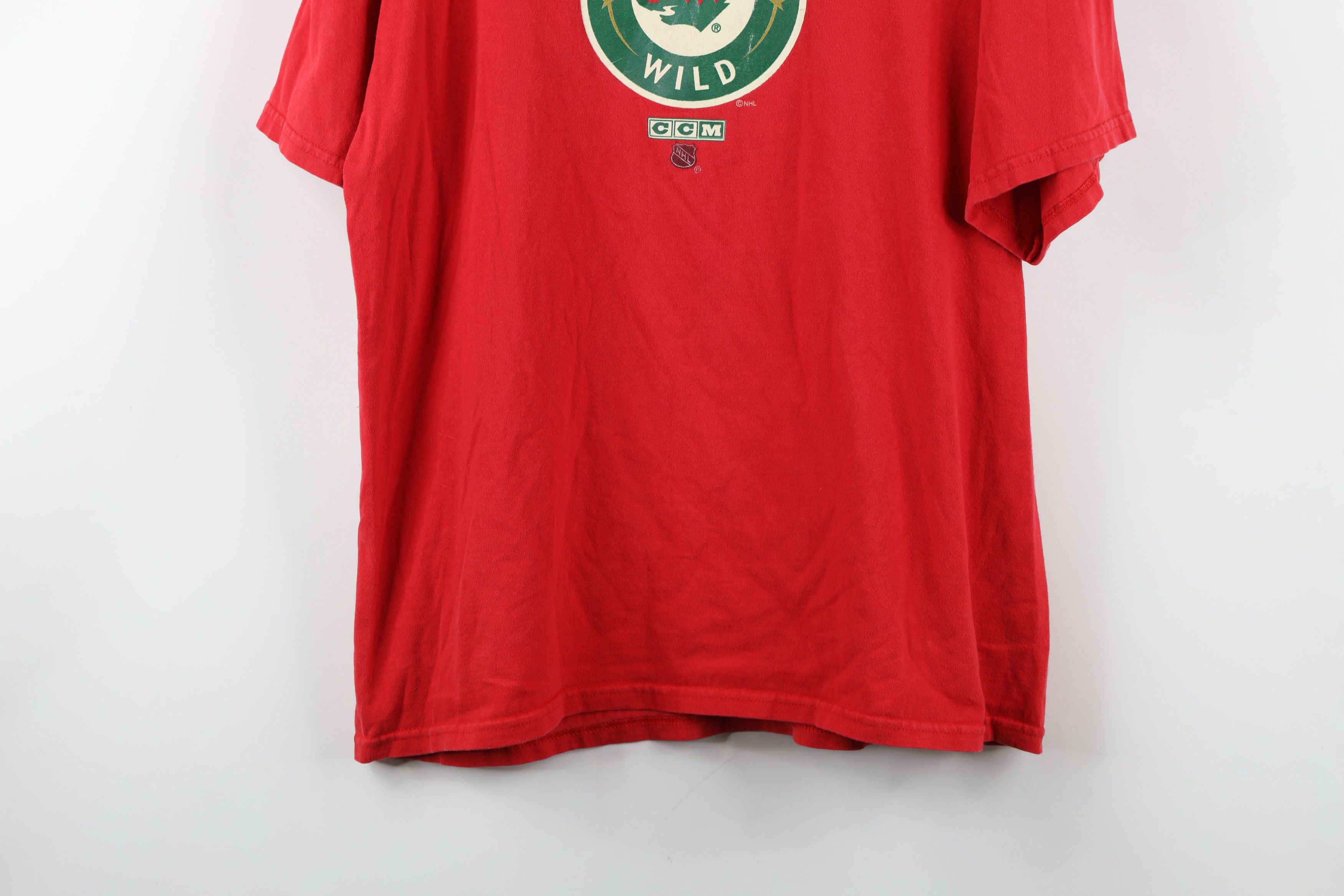 Ccm × Vintage Vintage CCM Hockey Distressed Minnesota Hockey T-Shirt Red Size US L / EU 52-54 / 3 - 3 Thumbnail