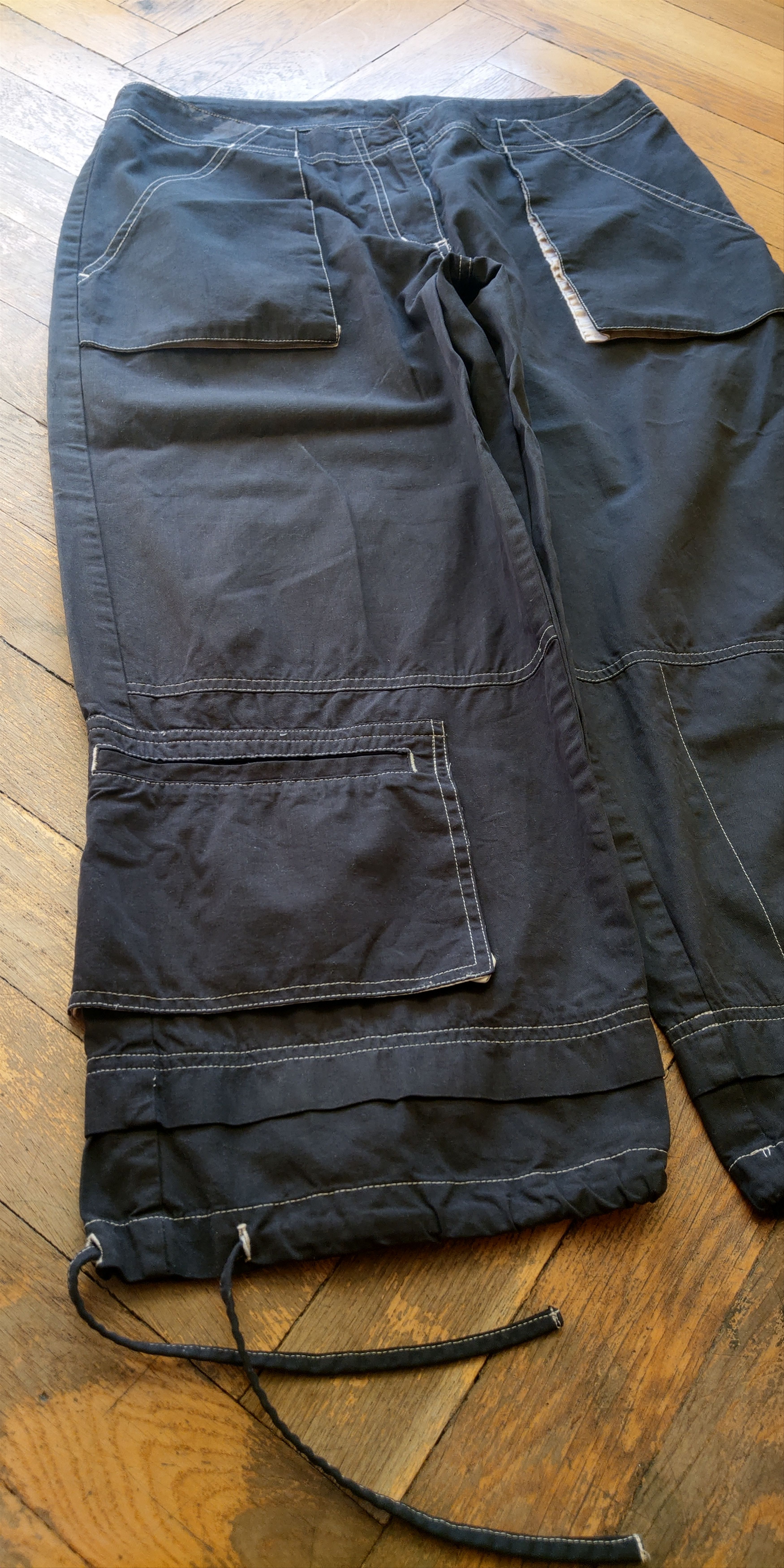 Vintage Asymmetric 3/4 Pants Flared Shorts Rave opium grunge Cargo M Size US 32 / EU 48 - 2 Thumbnail