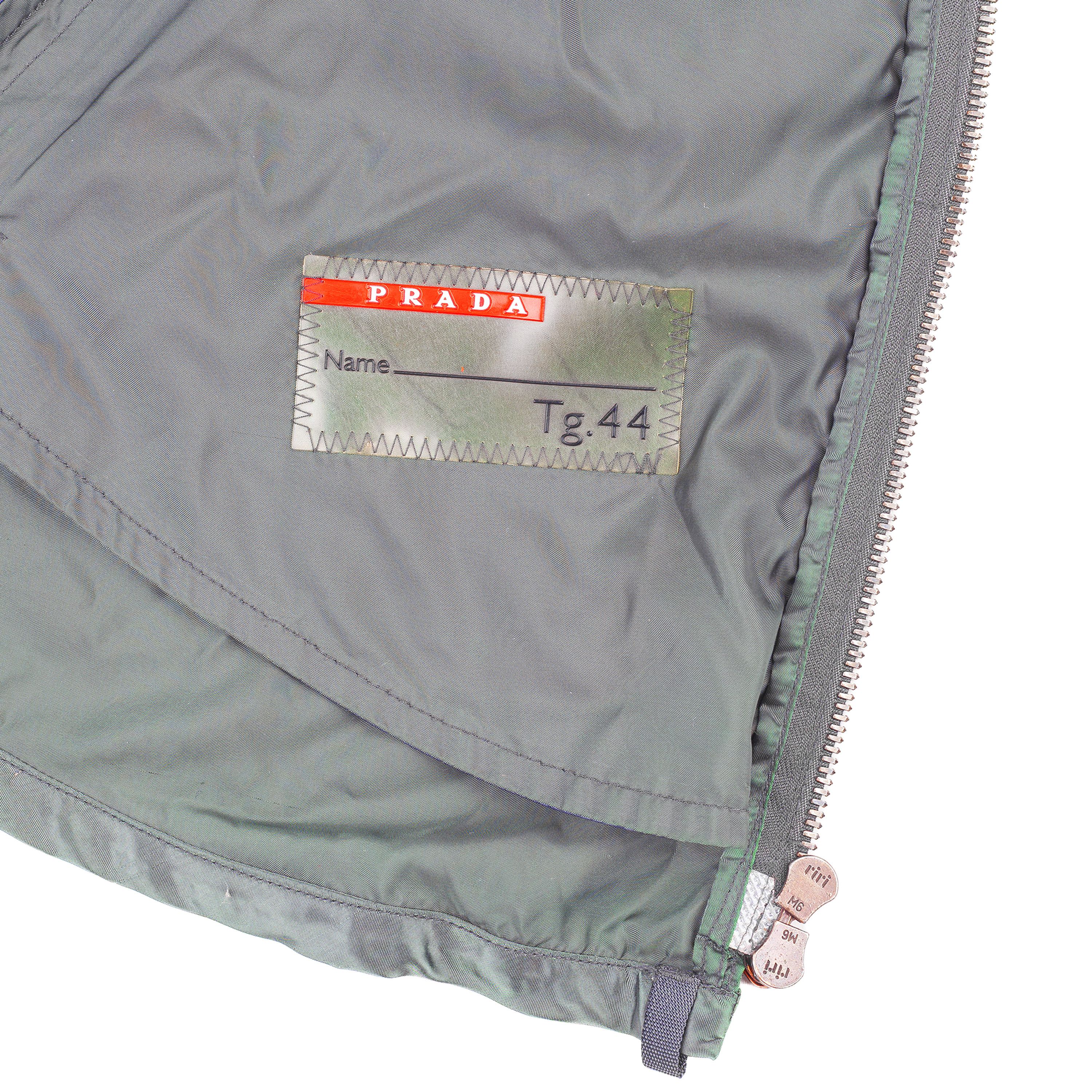 Prada Prada Sport Vintage Windbreaker Jacket with Lace-Up Sleeves Size M / US 6-8 / IT 42-44 - 12 Thumbnail