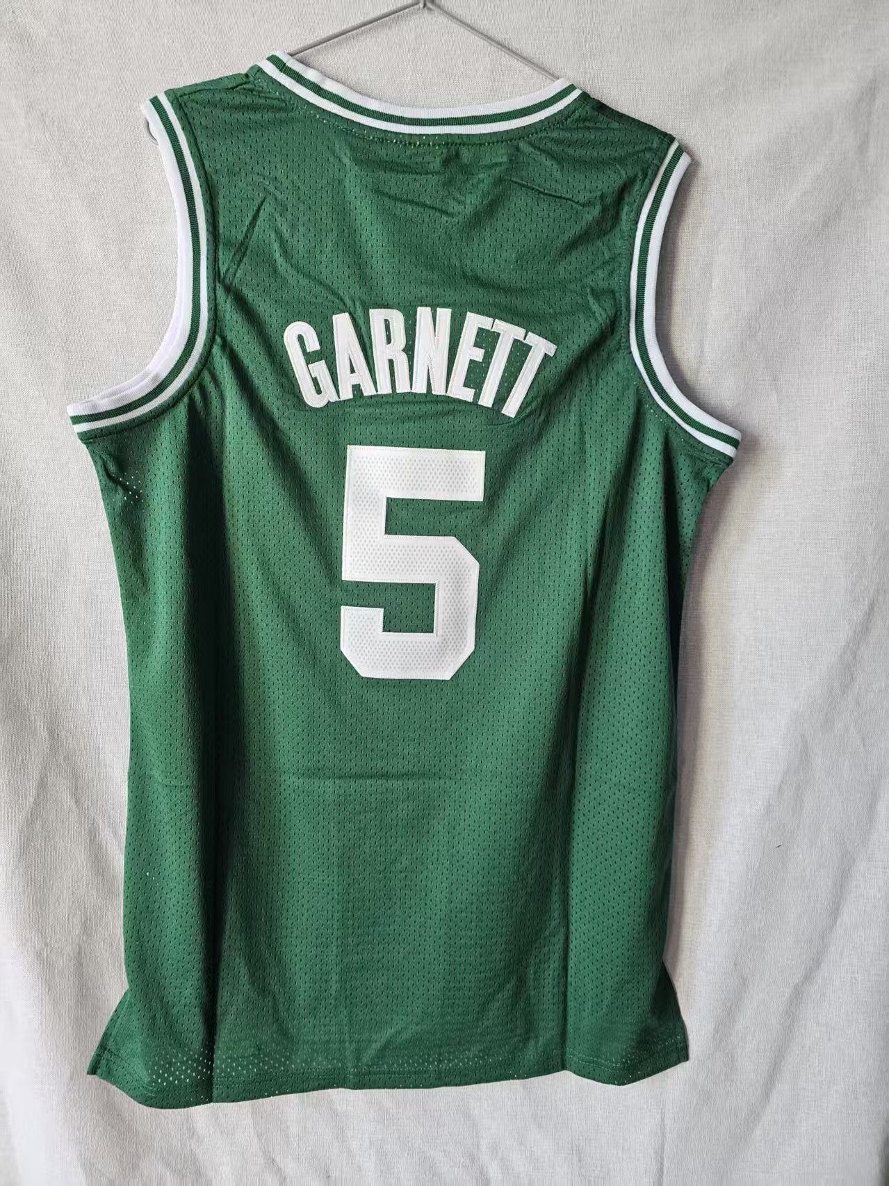 NBA Boston Celtics 5 Kevin Garnett Jersey Stitched Size US M / EU 48-50 / 2 - 2 Thumbnail