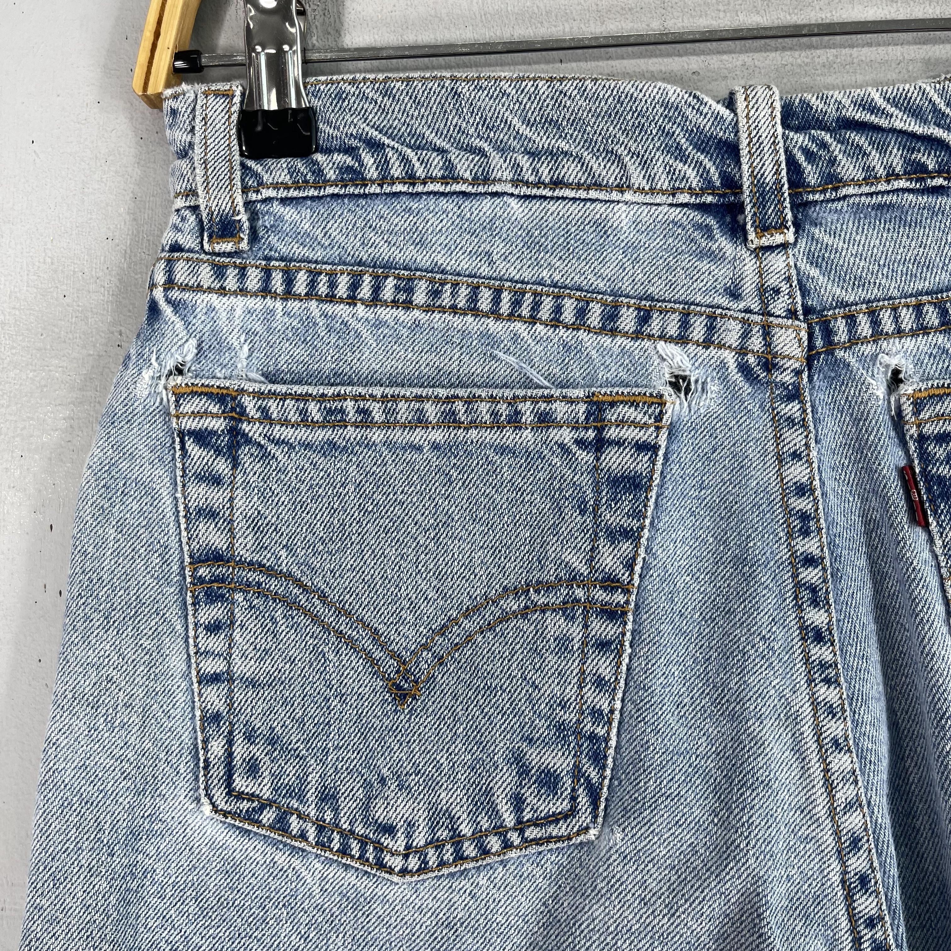 Levi's × Vintage W27 Vintage Levis 342 Distressed Ripped Cutoff Jeans Size 27" / US 4 / IT 40 - 8 Thumbnail