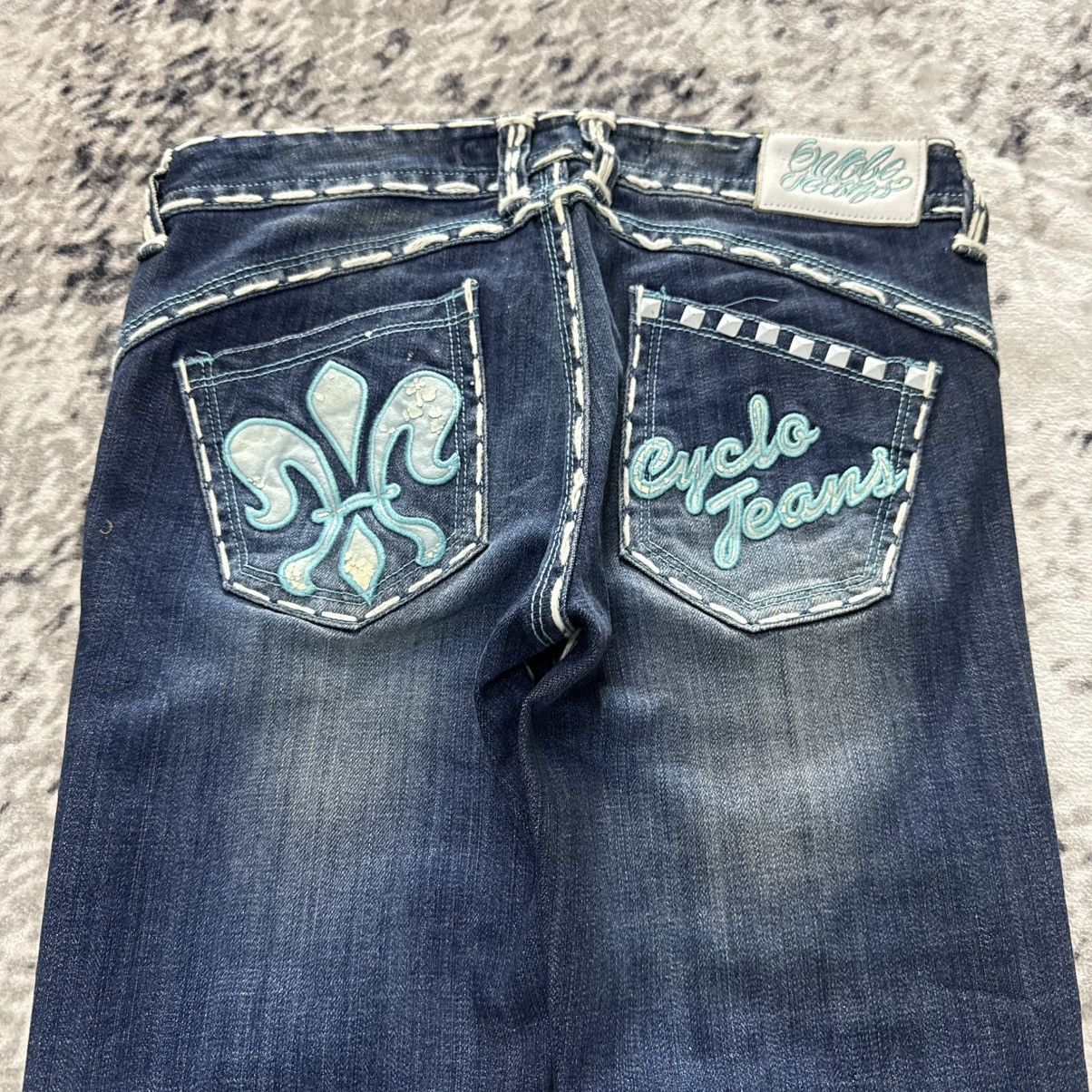 Japanese Brand Cycle Japan Embroidered Bold Stitch Studded Skinny Jeans Size 26" / US 2 / IT 38 - 8 Thumbnail