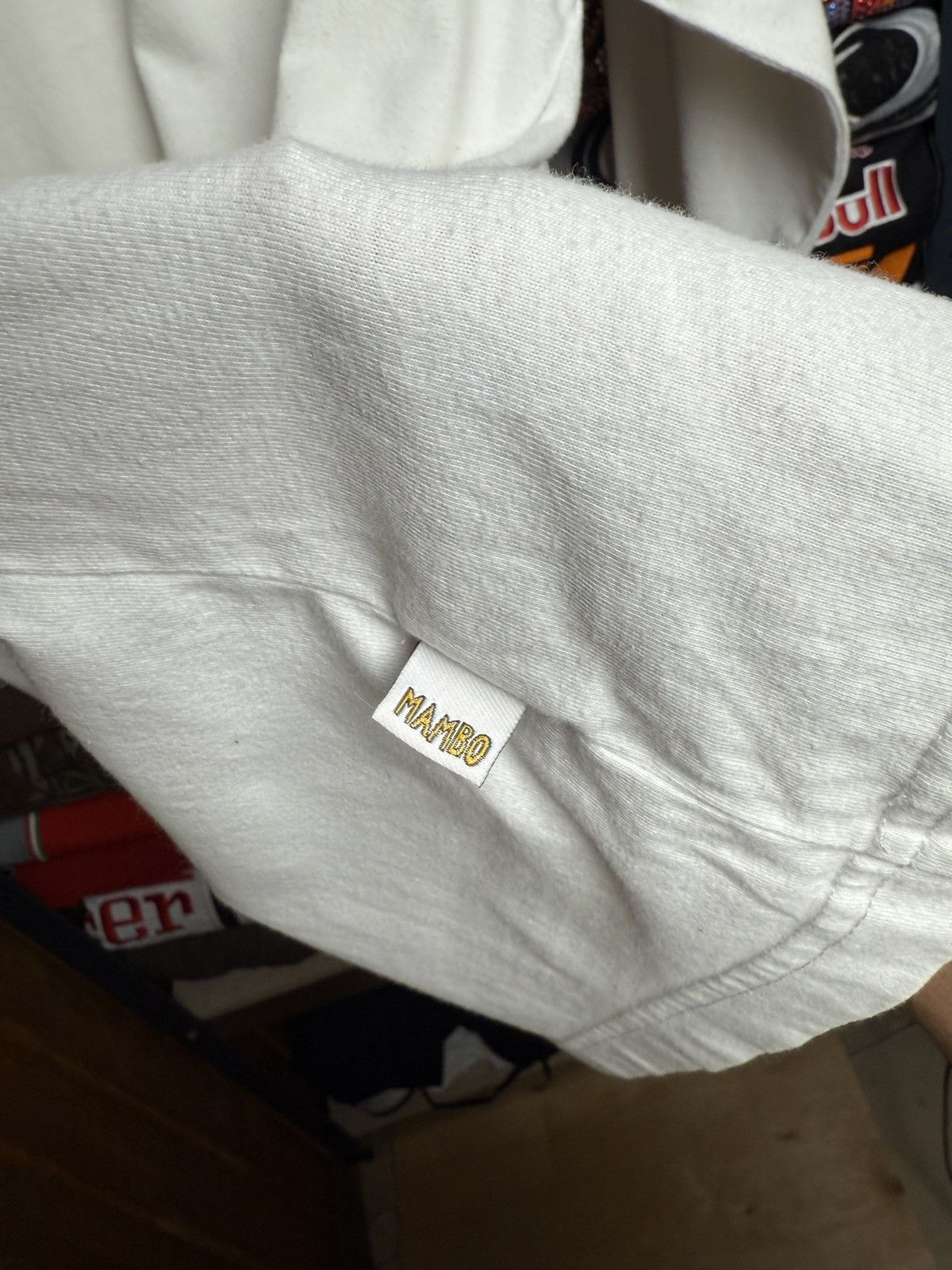 Mambo × Vintage Vintage 2000 Mambo Localities Surfing Long Sleeve Tee Size US L / EU 52-54 / 3 - 14 Thumbnail