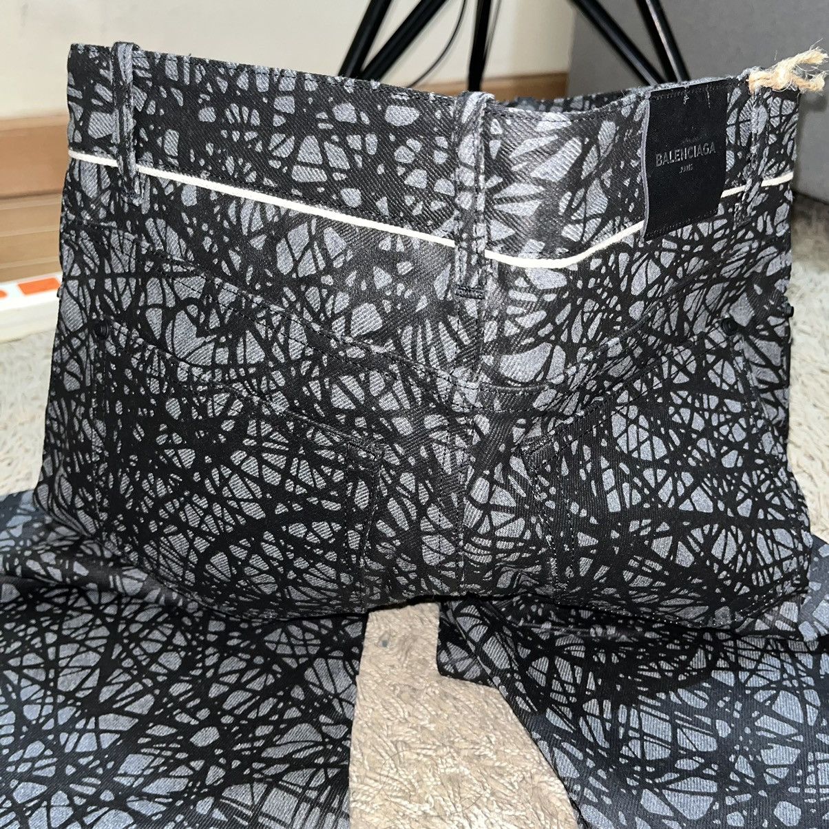 Balenciaga Balenciaga SS13 Scribble Denim Pants Size US 31 - 15 Thumbnail