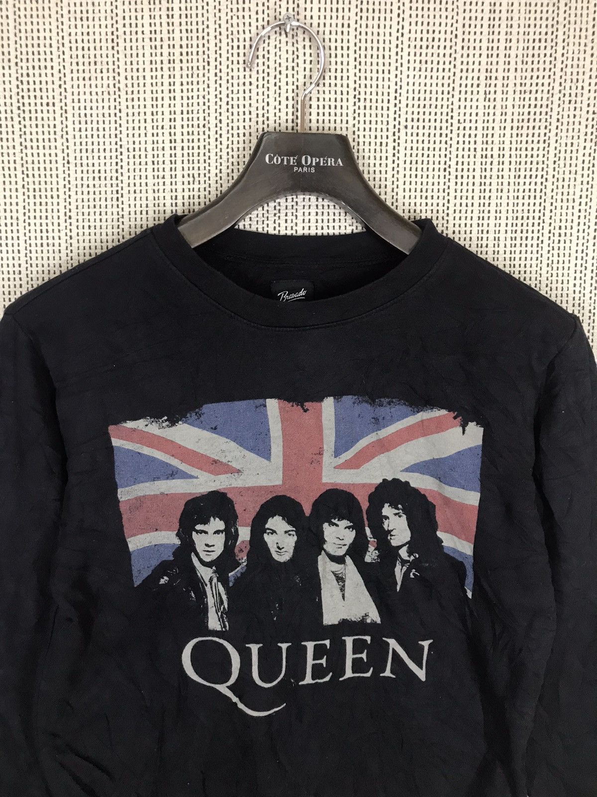 Band Tees × Bravado ‼️QUEEN BAND SWEATSHIRT BY BRAVADO ‼️ Size S / US 4 / IT 40 - 2 Thumbnail