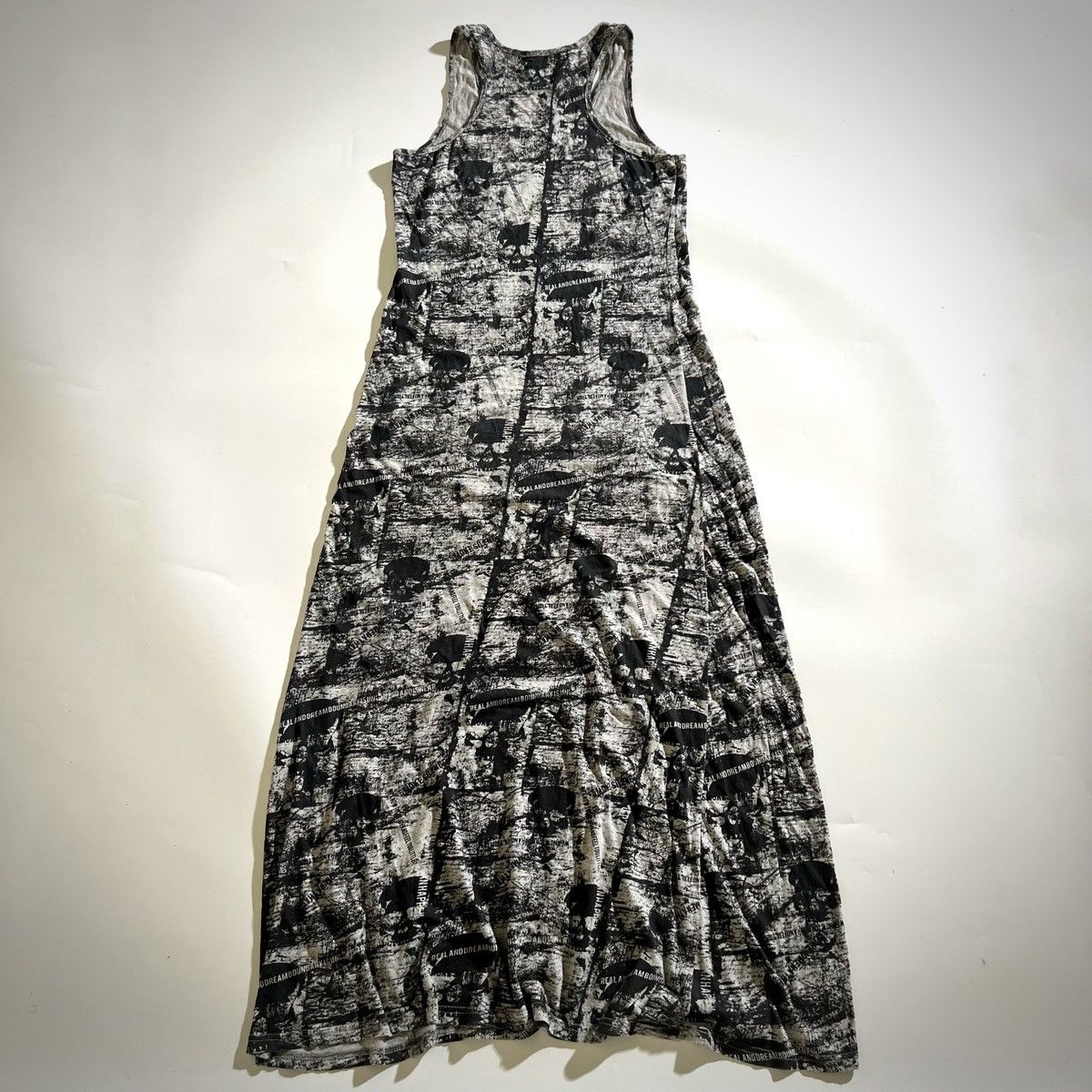 Japanese Brand HEAVEN AND EARTH Grey Skull Print Sleeveless Maxi Dress Size M / US 6-8 / IT 42-44 - 7 Thumbnail