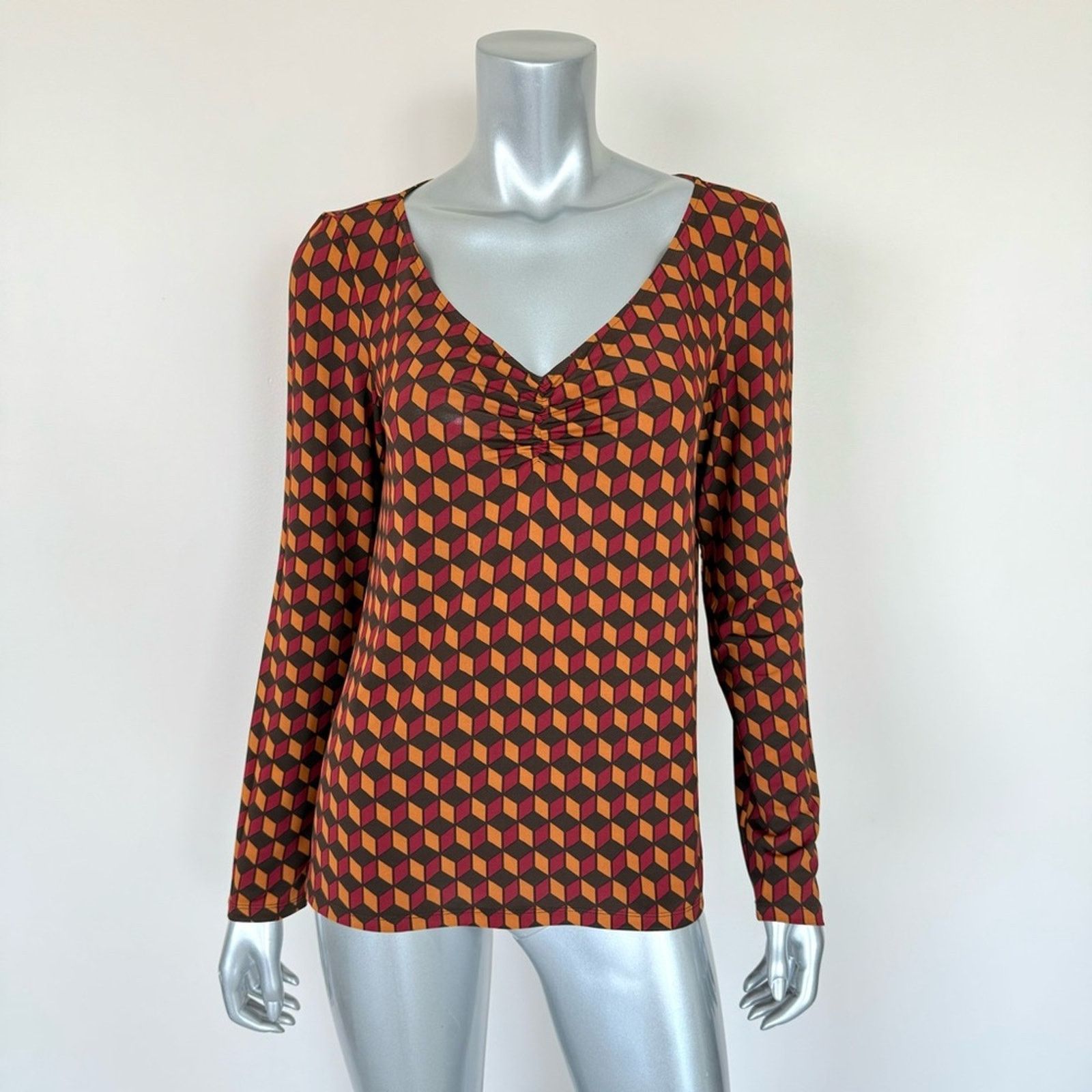 Other NWT!!! MALIPARMI women blouse size 46IT or XL Retail 232$ Size XL / US 12-14 / IT 48-50 - 1 Thumbnail