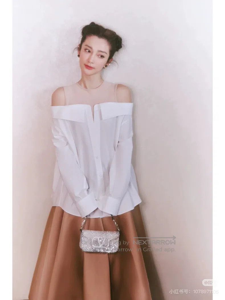 Valentino Valentino Color-blocked white off-the-shoulder shirt Size XS / US 0-2 / IT 36-38 - 9 Thumbnail