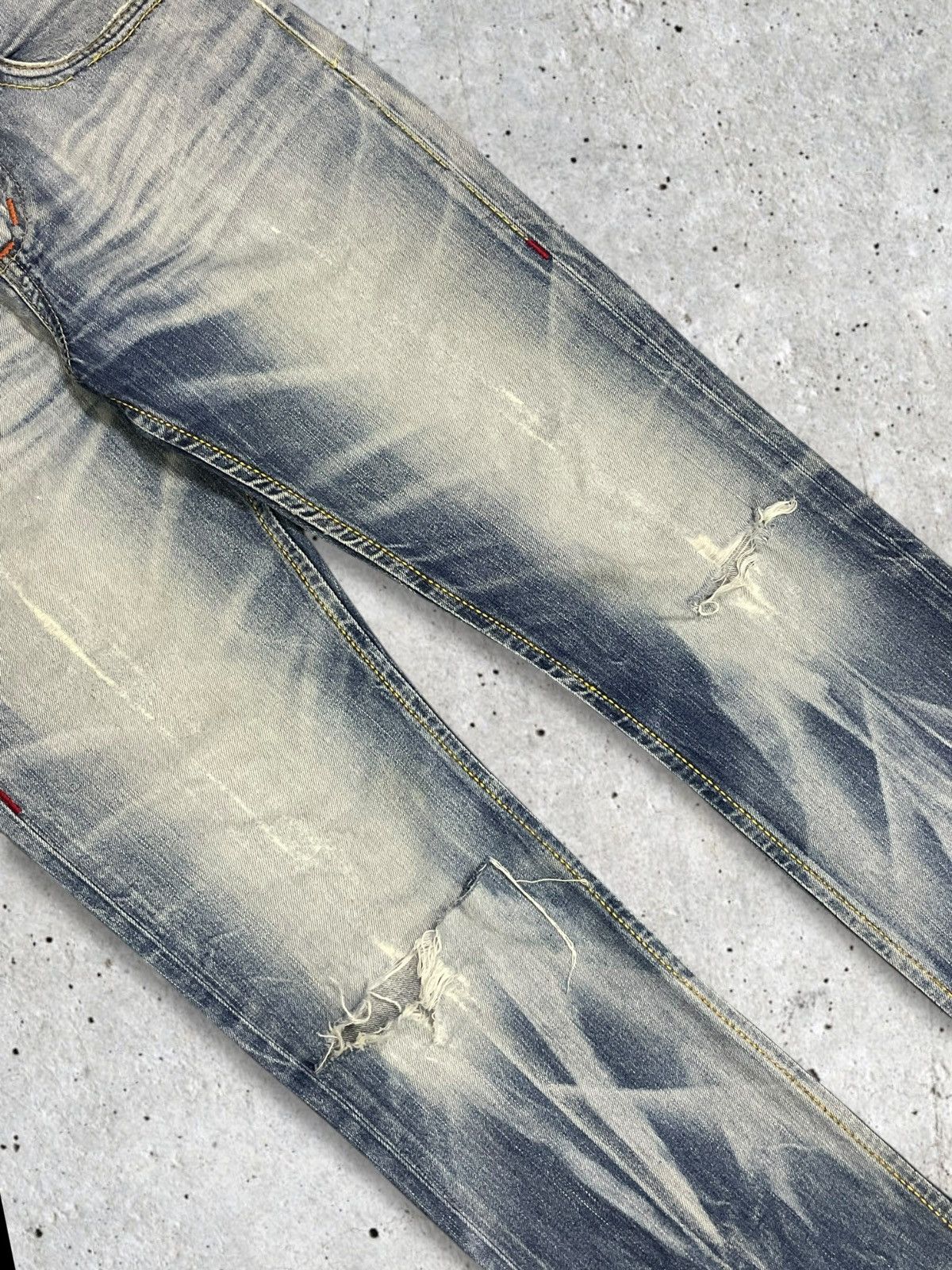 Edwin Edwin BlueTrip Tokyo Japan Crazy Bleach Whisker Ripped Jeans Size US 31 - 5 Thumbnail