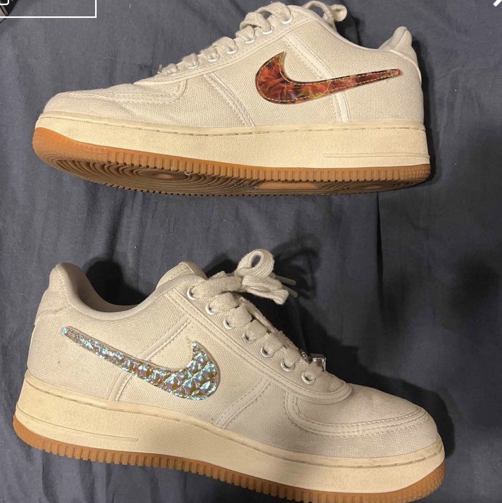 Nike × Travis Scott Travis Scott Air Force 1 Low Size US 7 / EU 40 - 2 Thumbnail