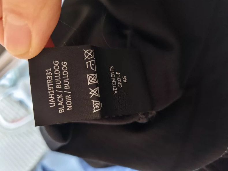 Vetements Vetements Embroidered Logo Hoodie Size US M / EU 48-50 / 2 - 6 Thumbnail