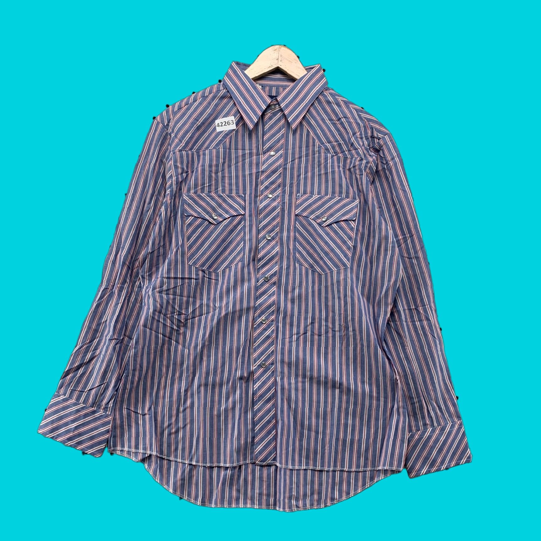 Wrangler NEW Wrangler Western Pearl Snap Shirt Mens Large Blue Short Sleeve NWT Size US L / EU 52-54 / 3 - 1 Thumbnail