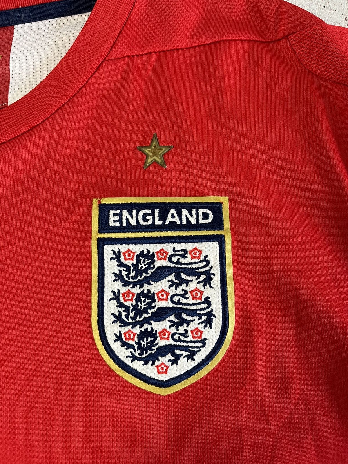Umbro ENGLAND NATIONALS 2006/2008 AWAY FOOTBAL SOCCER JERSEY UMBRO Size US XXL / EU 58 / 5 - 6 Thumbnail