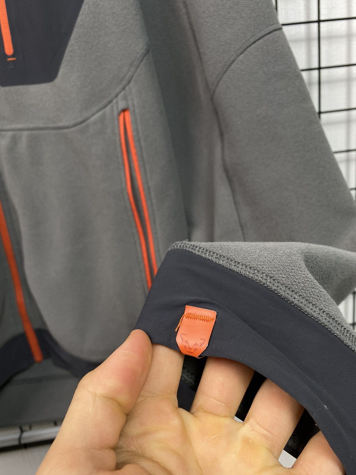 Other Dynafit lightweight Hoodie Fleece Jacket Men Grey Size US M / EU 48-50 / 2 - 5 Thumbnail