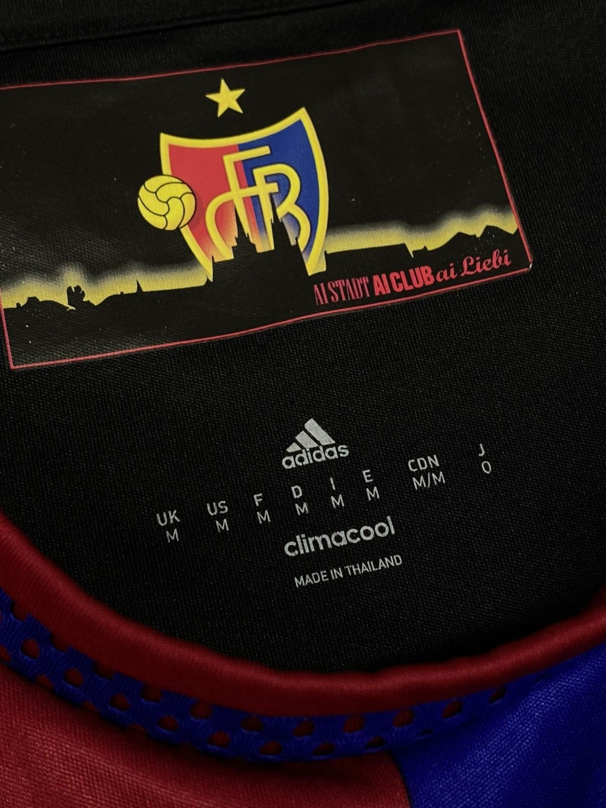 Adidas Adidas FC Basel 2015/16 Home Football Shirt Soccer Jersey Size US M / EU 48-50 / 2 - 14 Thumbnail
