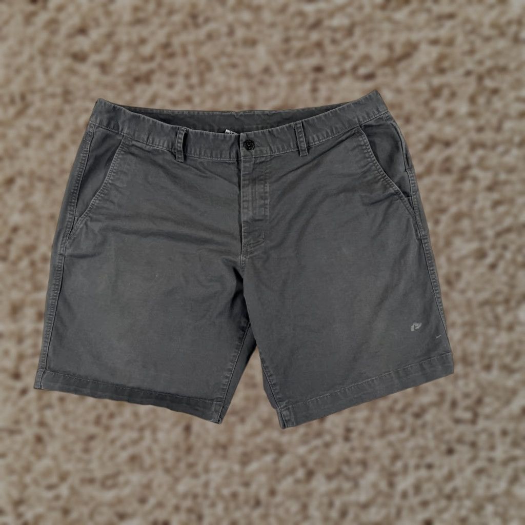 The North Face The North Face Chino Shorts Men 40 Gray Cotton Blend Cargo Casual Hiking Size US 40 / EU 56 - 1 Thumbnail