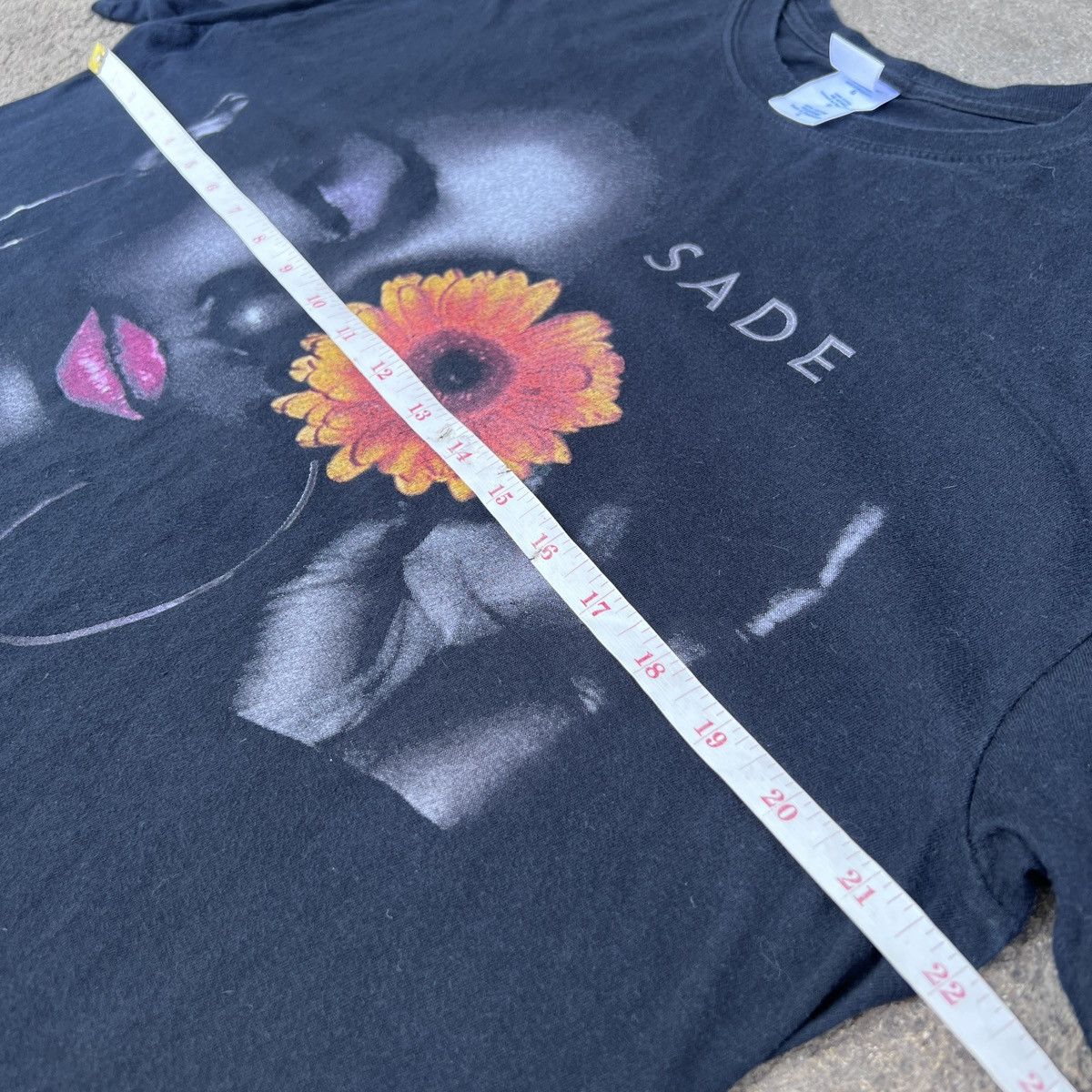 Rap Tees Vintage Y2K Sade Tour Promo Tee L Size US L / EU 52-54 / 3 - 8 Thumbnail