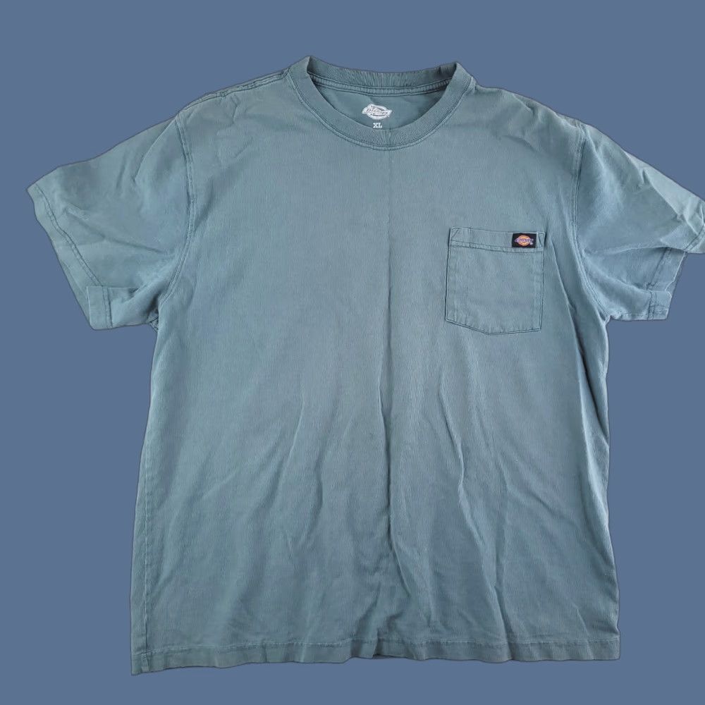 Dickies Dickies Shirt Mens XL Blue Pocket Short Sleeve Work Distressed Casual Size US XL / EU 56 / 4 - 1 Thumbnail