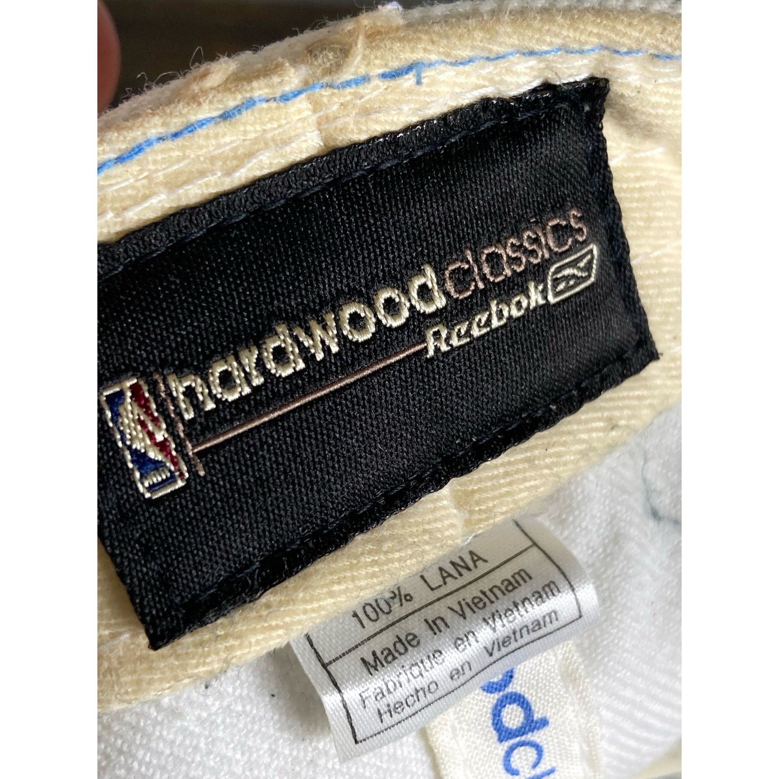 Reebok Los Angeles Lakers Fitted Hat Cap Mens Cap 7-5/8 Era 1959-60 Size ONE SIZE - 9 Thumbnail