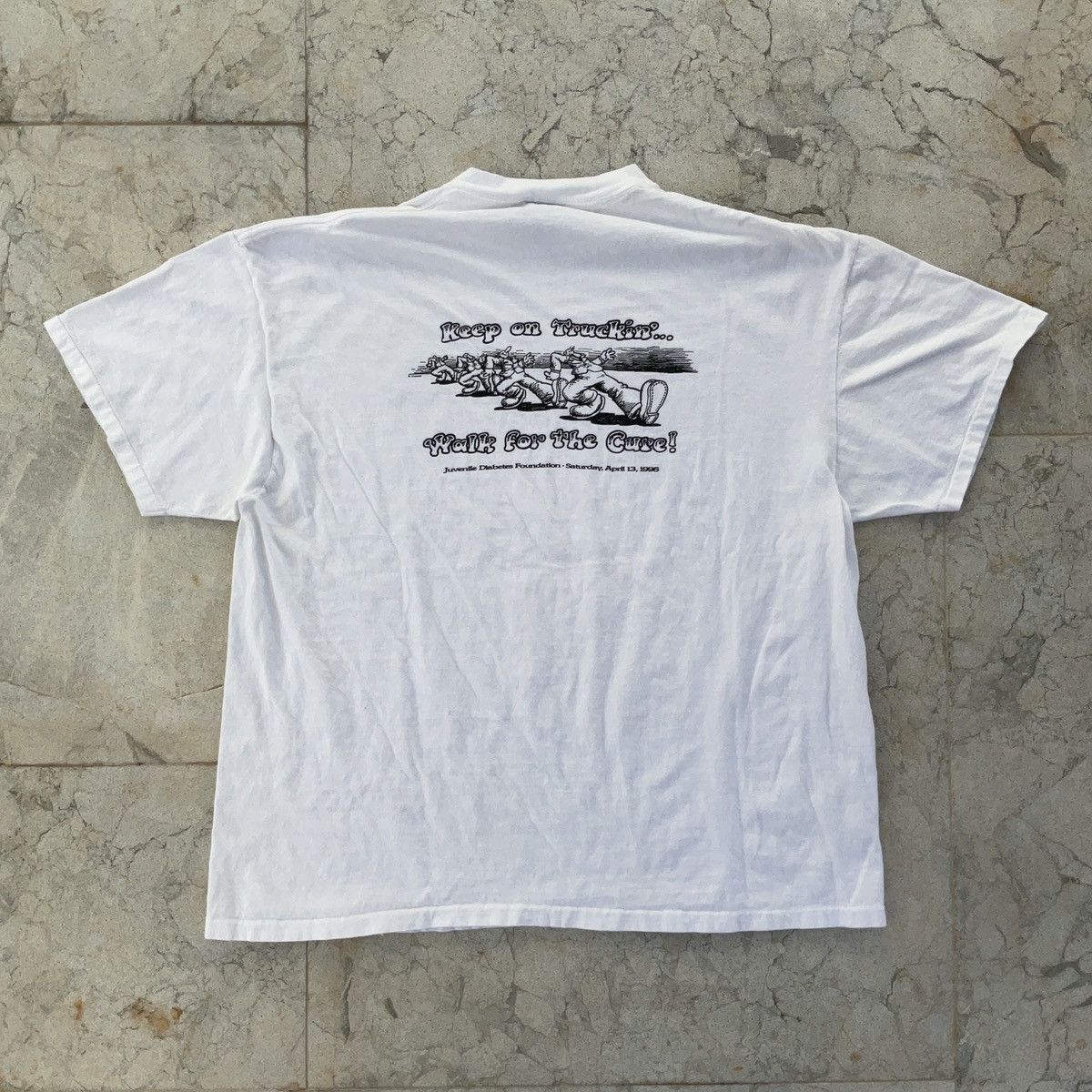 Vintage 1996 R Crumb Keep On Truckin Walk For The Cure Shirt