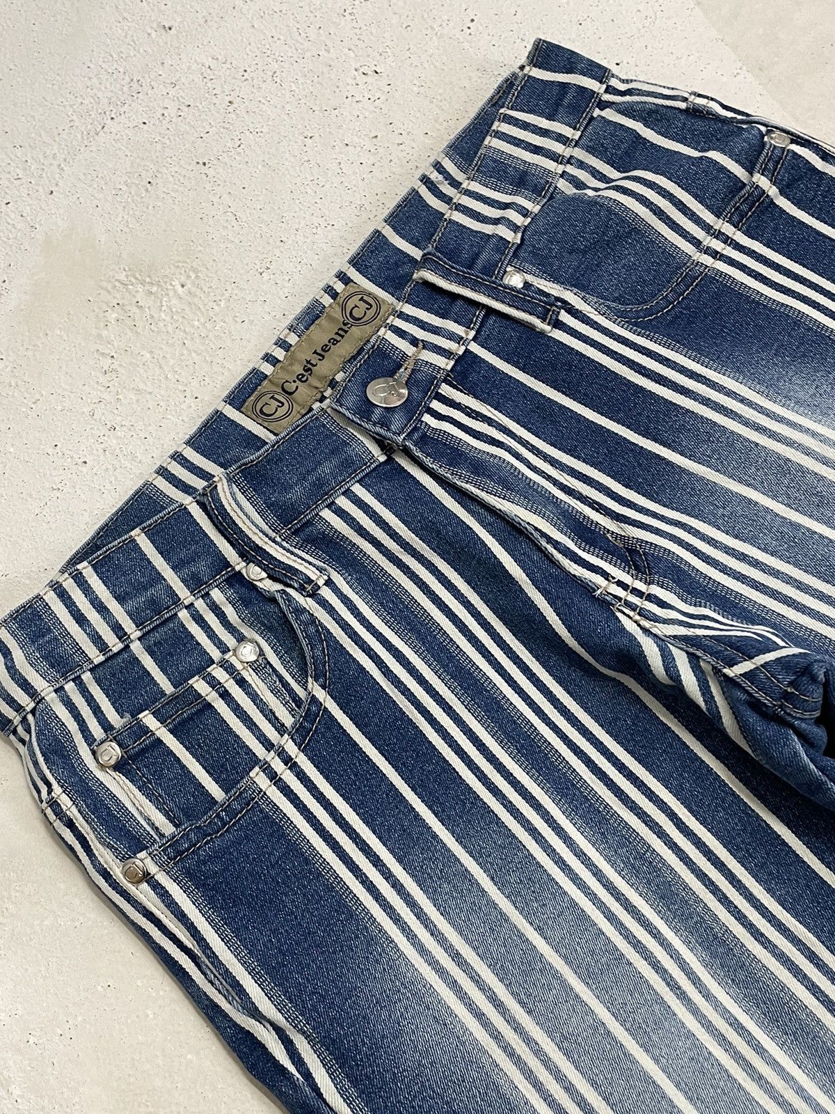 Other CJ Crest Jeans Bootcut Stripe Hickory Old Vintage Style Size 28" / US 6 / IT 42 - 7 Thumbnail