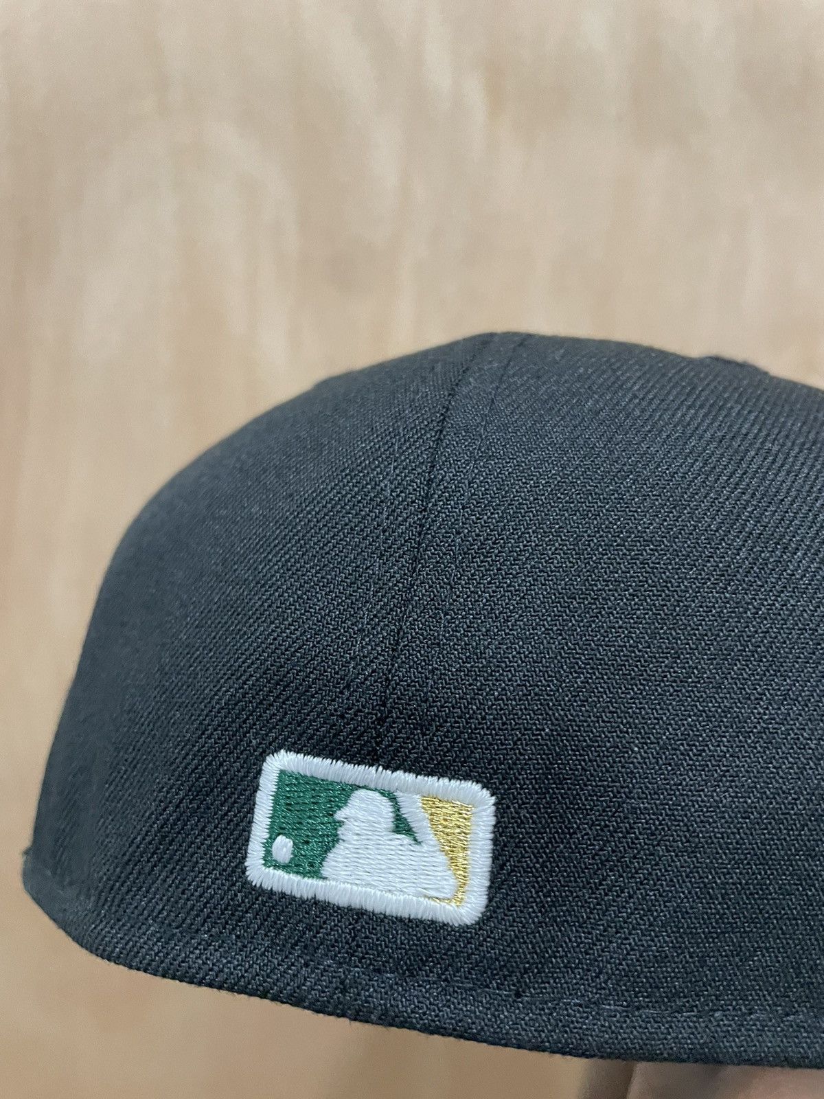 New Era Ecap city Oakland athletics Rickey Henderson field 7 1/8 Size ONE SIZE - 5 Thumbnail