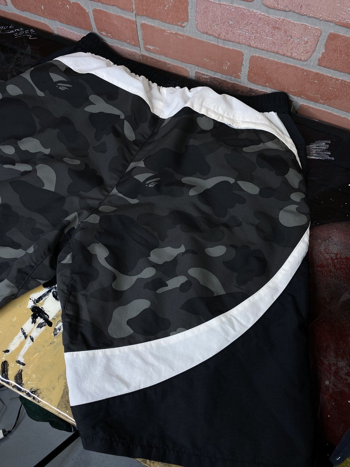 Bape A Bathing Ape Black Camo Bape Shorts Fits XLarge Size US 36 / EU 52 - 12 Thumbnail