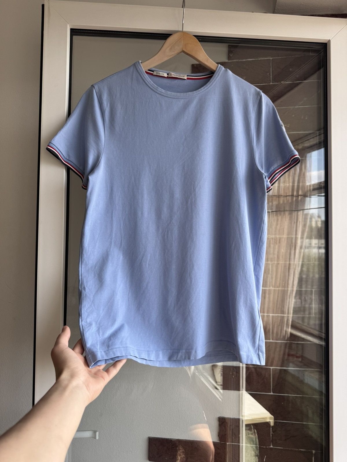 Moncler Moncler Blue luxury Tee Size US M / EU 48-50 / 2 - 5 Thumbnail