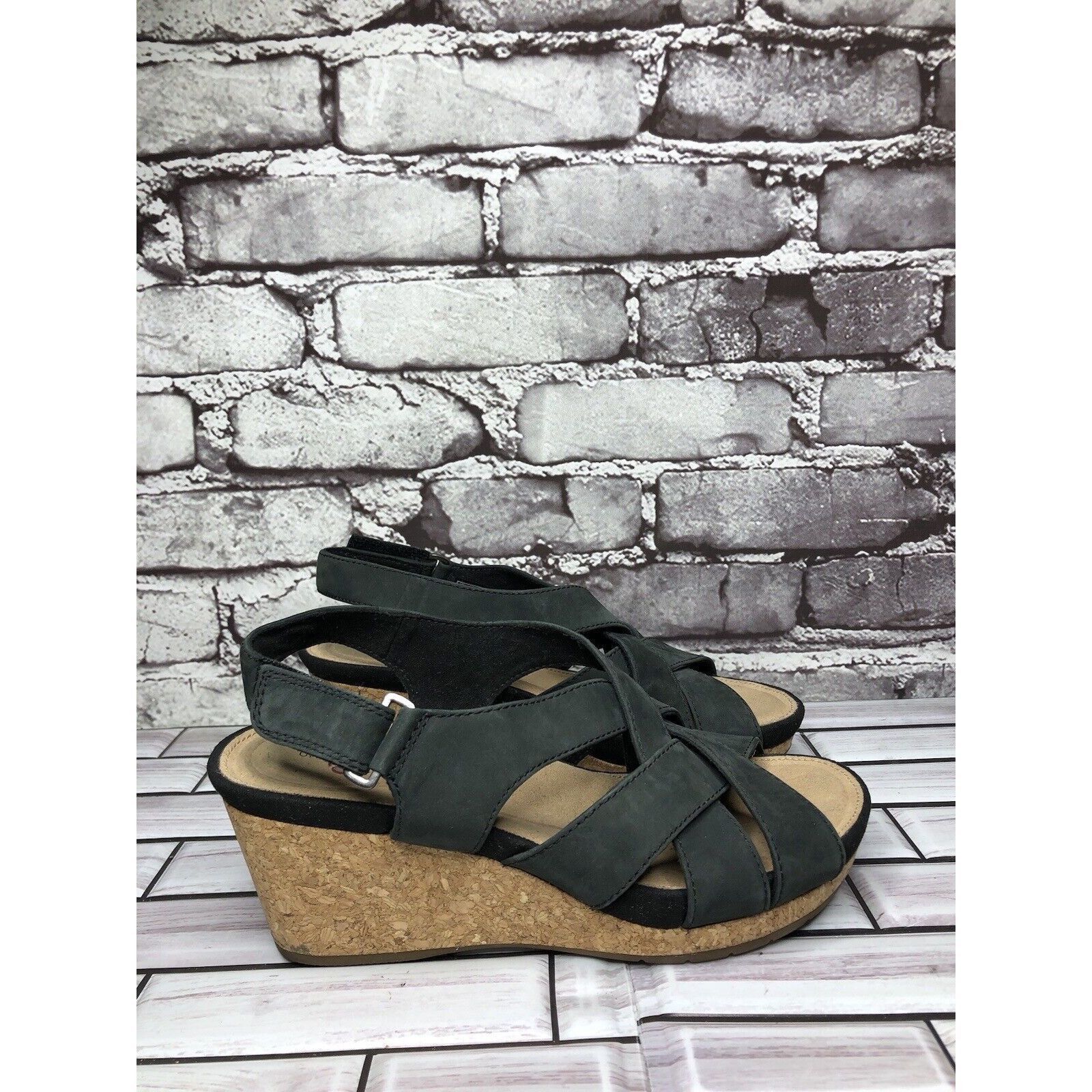Clarks Clarks Unstructured Black Leather Criss Cross Strap Cork Wed Size US 7 / IT 37 - 16 Thumbnail