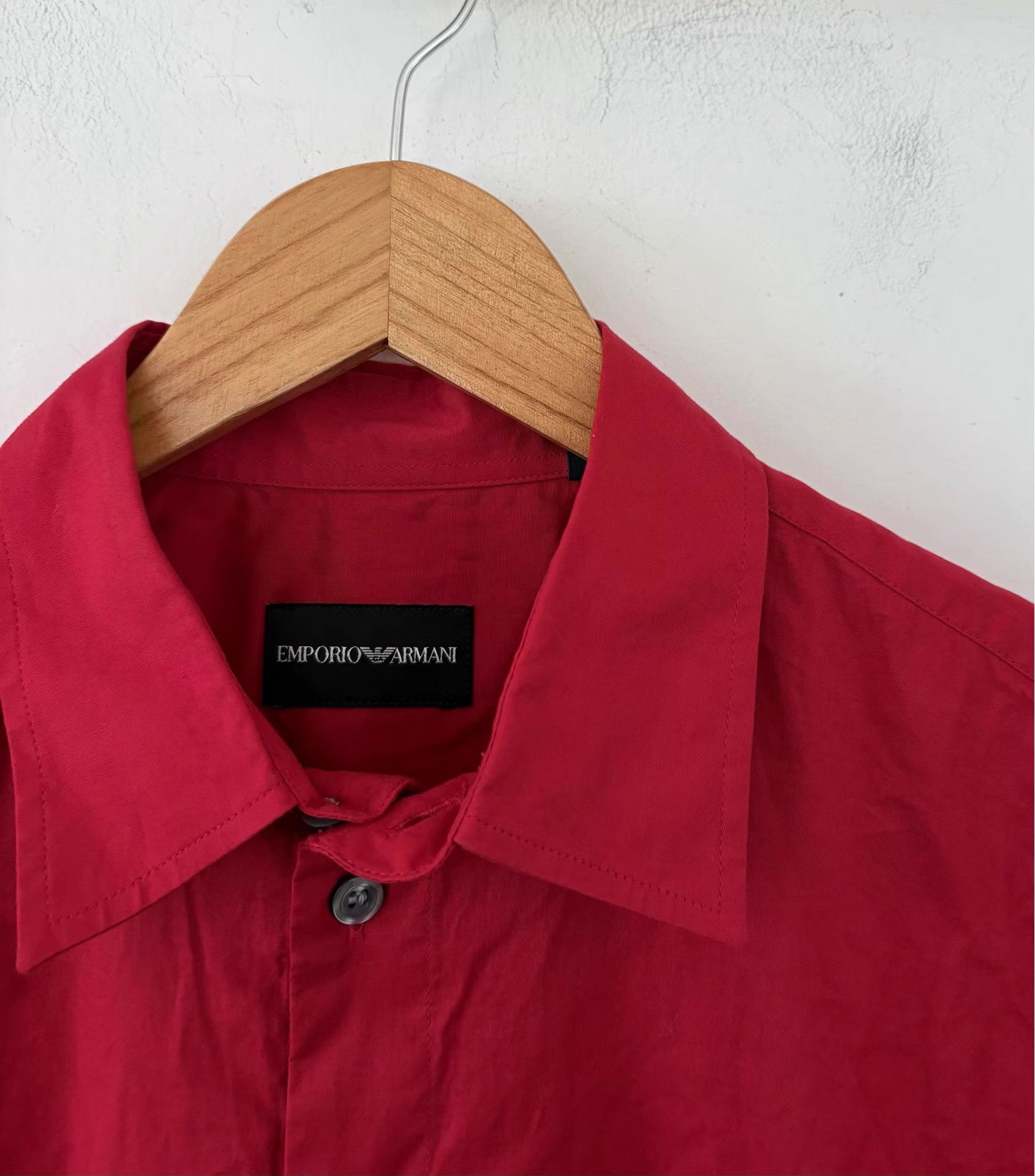 Emporio Armani Emporio Armani Men's Red Long Sleeve Shirt Ｑ21 Size US S / EU 44-46 / 1 - 4 Thumbnail