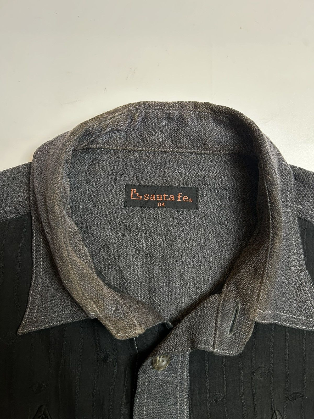 Japanese Brand SANTA FE BUTTON UP EMBROIDERY SHIRT Size US XL / EU 56 / 4 - 7 Thumbnail