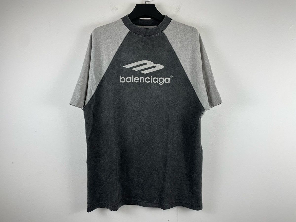 Balenciaga Balenciaga 3B Logo Oversized Tee Size US M / EU 48-50 / 2 - 6 Thumbnail