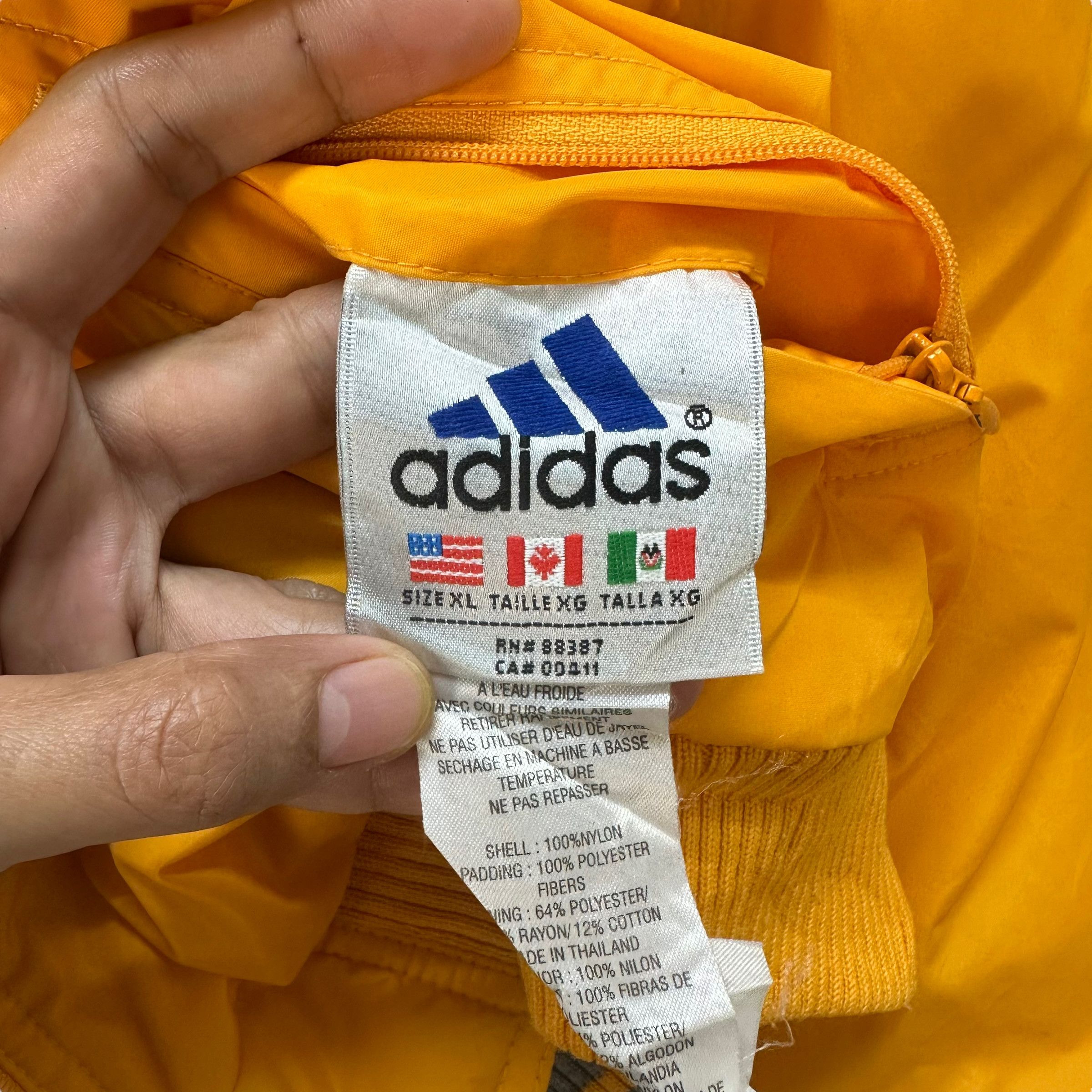 Adidas ADIDAS EMBROIDERY BIG LOGO REVERSIBLE HOODIE JACKET 8607-017 Size US XL / EU 56 / 4 - 8 Thumbnail
