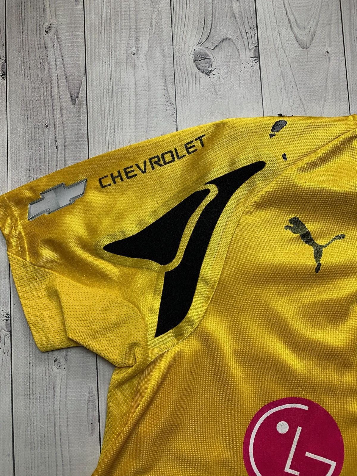 Puma × Vintage Vintage puma A.E.K. Soccer jersey size M yellow Size US M / EU 48-50 / 2 - 4 Thumbnail