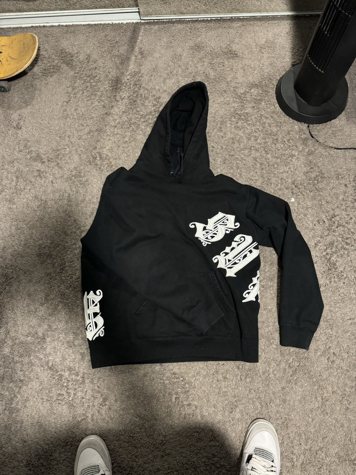 Supreme Old English Hoodie Grailed