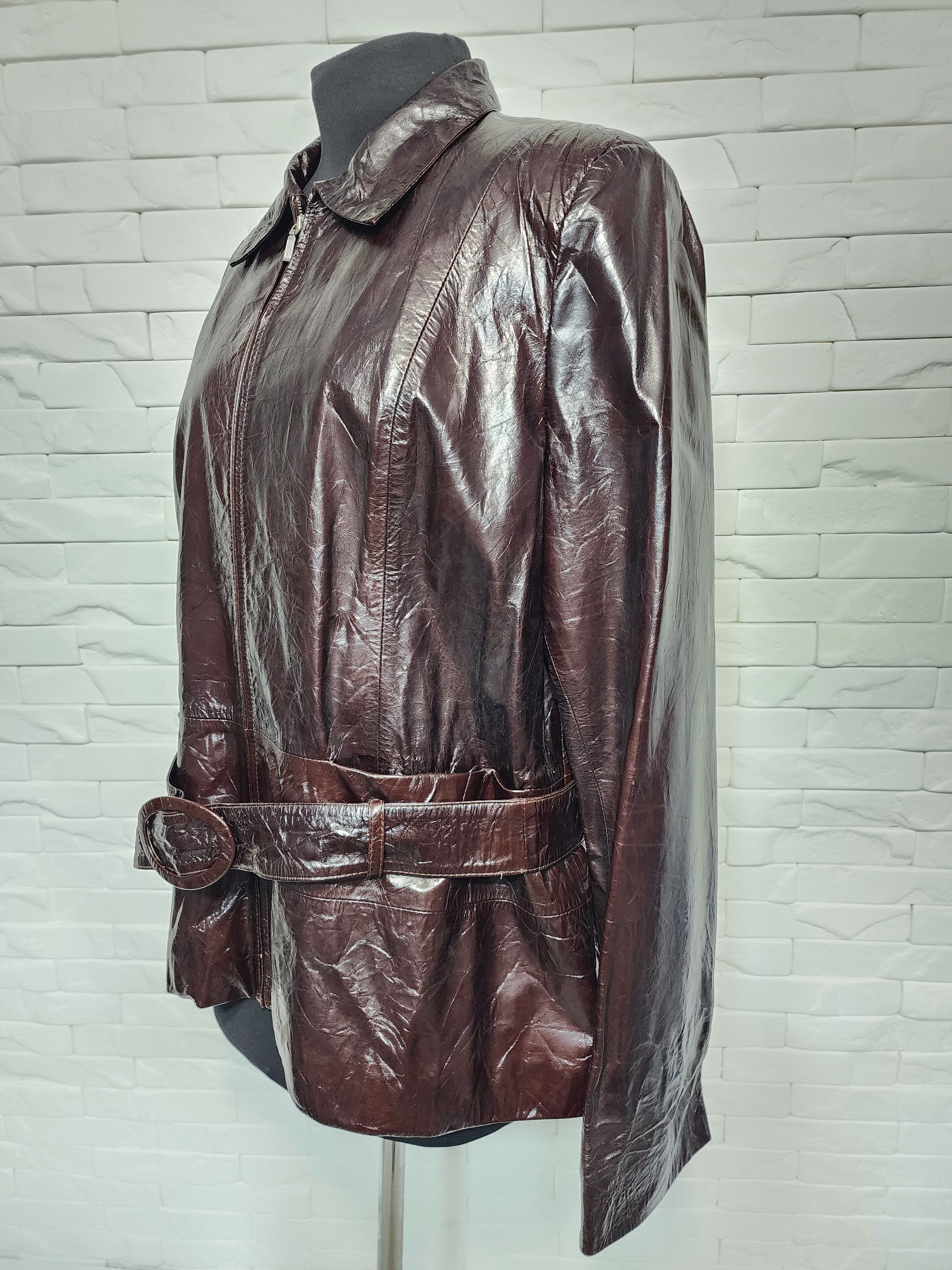 Genuine Leather Women's stylish leather jacket. Size XXL / US 16-18 / IT 52-54 - 2 Thumbnail