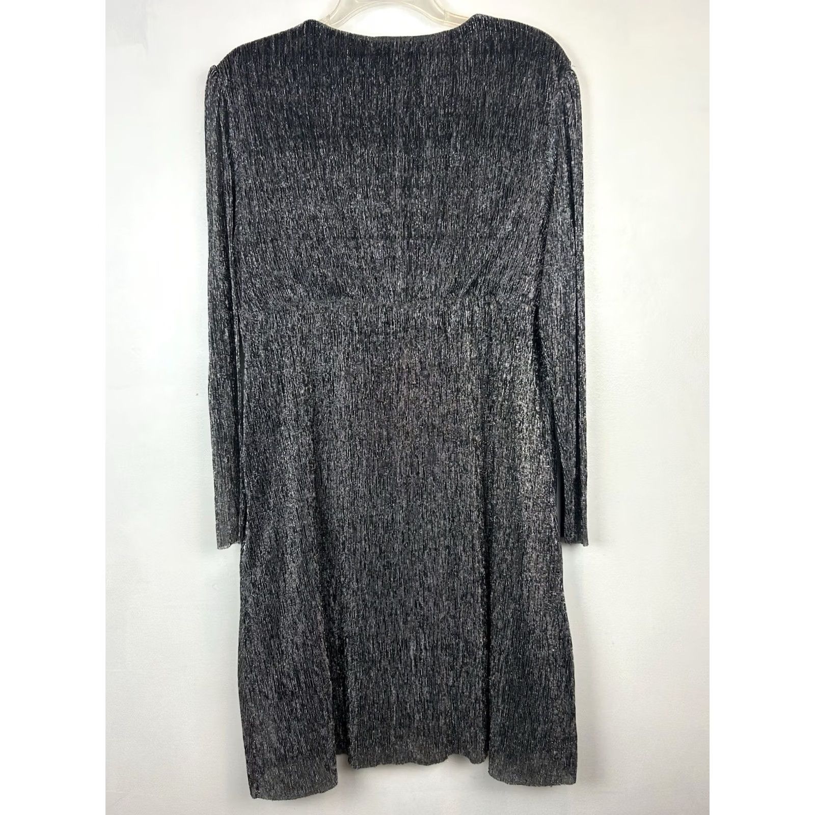 Vintage Serra Metallic Dress Women Medium Shift Long Sleeve V-Neck Knee Length Polyester Spandex Chiffon Party/Cocktail New Size M / US 6-8 / IT 42-44 - 2 Thumbnail