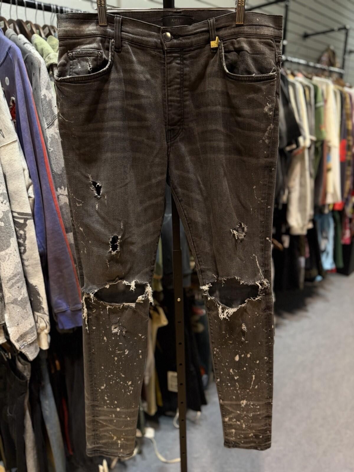 Amiri Size 36 - Amiri Grey Jeans Rips Style Jeans Authentic Size US 36 / EU 52 - 1 Thumbnail